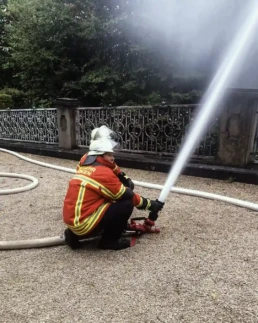 feuerwehr auf schloss baldern